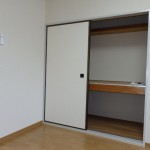 (居間)
