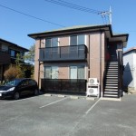 ■セブンイレブン大内問田店まで徒歩約5分 ■24時間生活見守り駆け付けサービス付き DIAS biei(ディアス びえい) 3DK(1階角部屋) ■駐車場2台付き ■都市ガス給湯