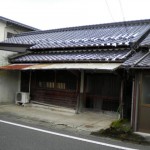 東山2丁目長屋② (戸建て長屋) ■2口ガスコンロ付き＆都市ガス ■24時間生活見守り駆け付けサービス付き ■古民家風です！