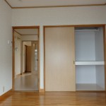 (居間)