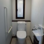 (お引き渡し済み)矢原③ ■建坪52坪(積水ハウス)4LDDKK(広いサンルームインナーバルコニー付き)外階段付きで2世帯住宅や店舗併用住宅としても可能 ■雨に濡れずに出入り出来る屋根付き駐車場3台可能(縦列含む) ■新築同様に再生リフォーム済 ■矢原(大歳校区)高級中古住宅3,300万円 ■オール電化(エコキュート) ■保健所の水質検査合格済みの地下水(17mボーリング済みの天然水)を使用で水道代が不要 ■既存住宅売買瑕疵担保責任保険(5年間)付き 画像7 (お引き渡し済み)矢原③ ■建坪52坪(積水ハウス)4LDDKK(広いサンルームインナーバルコニー付き)外階段付きで2世帯住宅や店舗併用住宅としても可能 ■雨に濡れずに出入り出来る屋根付き駐車場3台可能(縦列含む) ■新築同様に再生リフォーム済 ■矢原(大歳校区)高級中古住宅3,300万円 ■オール電化(エコキュート) ■保健所の水質検査合格済みの地下水(17mボーリング済みの天然水)を使用で水道代が不要 ■既存住宅売買瑕疵担保責任保険(5年間)付き 画像7