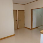 ■敷金0&礼金0！　■エアコン2台　■1階のみペット可(猫も可)　イーストコート2DK(1階&2階)　■都市ガス給湯　■2口ガスコンロ設置　■生活保護受給者も対応　■全室雨戸付き 画像11