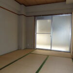 ■山口駅より徒歩4分　■ペット(ネコも)可　■敷金0&礼金0　住宅生協第10ビル　■広い3LDK　■3階エレベーター付き　■都市ガス給湯　■駐車場は無し　■24時間生活見守り駆け付けサービス付き 画像16