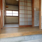 (玄関) (玄関)